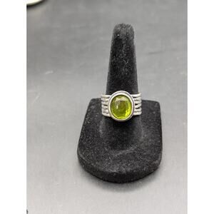 Silpada .925 Sterling Silver Peridot Ring Modernist Wide Ribbed Band Size 7.75